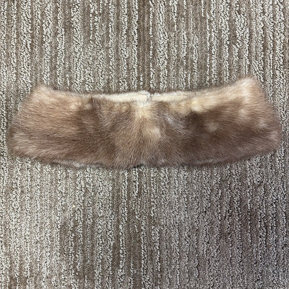 Vintage Mink Fur Collar - Picture 2 of 7